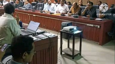 পশ্চিম যোৰহাট: জিলা আয়ুক্তৰ কাৰ্যালয়ত জিলাত বানপানীৰ আগতীয়া প্ৰস্তুতি সন্দৰ্ভত সভা অনুষ্ঠিত