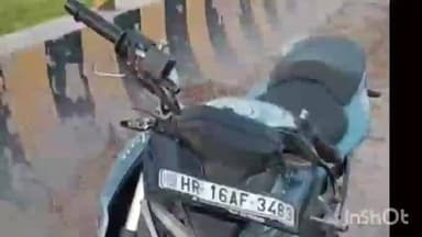 चरखी दादरी: ओवरब्रिज पर बाइक अनियंत्रित होने से नीचे गिरे दो युवक, एक की मौत, एक गंभीर रूप से घायल