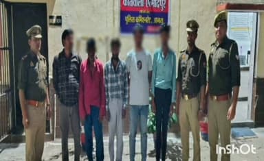 एत्मादपुर: गांव नवलपुर के पास जुआ खेल रहे 5 जुआरियों को पुलिस ने किया गिरफ्तार