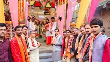 ब्यावरा: परलापुरा गांव में चल रहे दुर्गा महायज्ञ एवं दुर्गा प्राण प्रतिष्ठा कार्यक्रम का समापन हुआ