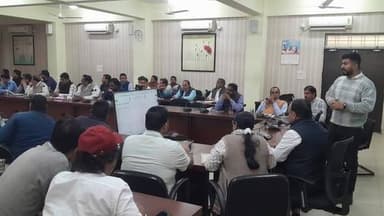 निवासियों को अपना जनगणना डेटा स्वयं ऑनलाईन भरने की मिलेगी सुविधा
जनगणना 2027 हेतु नगरीय निकायों के चार्ज अधिकारियों का...