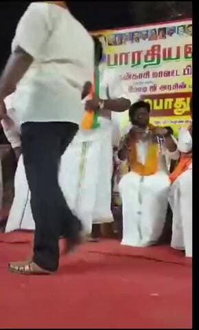 தென்காசி மாவட்ட பாஜக பிரச்சார பிரிவு சார்பில் சுரண்டையில் மத்திய அரசின் சாதனை விளக்க பொதுக்கூட்டம் இன்று நடந்தது