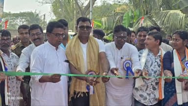 জয়নগর ২: কর্মীসভায় উপস্থিত বিধায়ক সহ একাধিক তৃণমূল কংগ্রেসের প্রতিনিধি দল