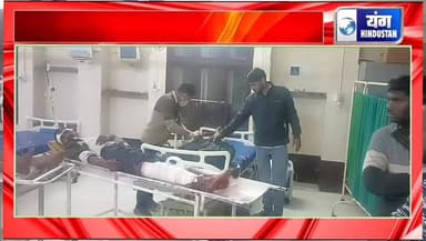 Breaking news खुरई रजवास रोड पर भीषण सड़क हादसा, कार ने मोटरसाइकिल को मारी टक्कर दोनों मोटरसाइकिल सवार गंभीर रूप से हुये...