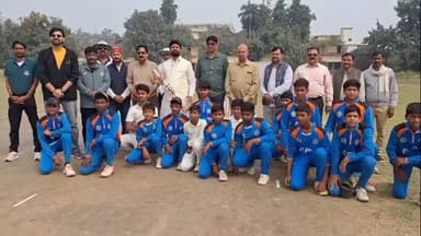 सेवराई: मुहम्मदाबाद: गाजीपुर के पीजी कॉलेज में T20 प्रतियोगिता का शुभारंभ, 8 टीमें लेंगी हिस्सा