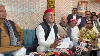 डेली गांजा पकड़ा जा रहा है,सवाल यह नहीं कि गांजा पकड़ा जा रहा है,सवाल यह है कि गांजा जा कहां रहा था : #AkhileshYadav