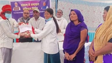 हरसूद: संकल्प से समाधान अभियान का असर: तीन गांवों में लगे स्वास्थ्य शिविर, 421 मरीजों का मुफ्त उपचार