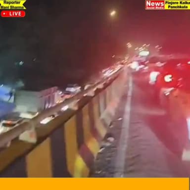 चंडीमंदिर टोल प्लाजा पर लंबा जाम, सड़क निर्माण कार्य बना वजह।
Like /comment /share / follow instagram and you tube subsc...