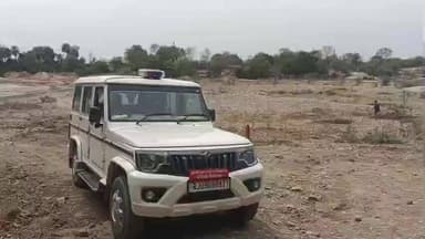 निम्बाहेड़ा: खनन माफियाओं पर कड़ा वार: निम्बाहेड़ा में प्रशासन ने की ताबड़तोड़ कार्रवाई, ट्रैक्टर-ट्रॉलियां जब्त