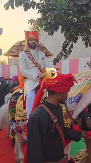 सूर्यनगरी जोधपुर में सजी शाही बारात, चिली से पहुंचे 40 विदेशी मेहमान बने भारतीय रीति-रिवाजों के गवाह
#जोधपुर
#सूर्यनगरी
...