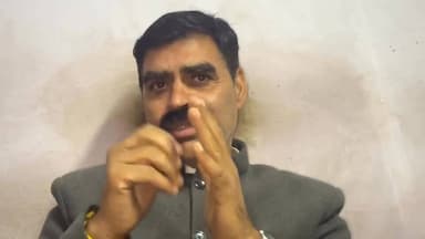 आखिरकार किस भाजपा नेता को भांग की सिगरेट पीने वाला कहा पूर्व विधायक बम्बर ठाकुर ने:---- Part 8