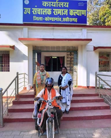 दिव्यांगजनों को मिला आत्मनिर्भरता का संबल
शासन की जनकल्याणकारी योजनाओं के अंतर्गत जिले में जरूरतमंदों तक लाभ पहुंचाने क...