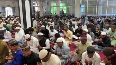 जयनगर: रमजान का पहला जुमा अकीदत के साथ पढ़ा गया, जमा मस्जिद जयनगर, गोपालडीह, पिपच में उमड़ी भीड़