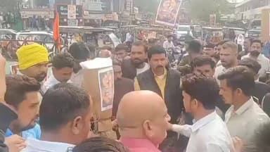 #छतरपुर #न्यूज़
#यादव जी की लव स्टोरी फिल्म पर विवाद , छतरपुर मे यादव समाज व पूर्व जनपद अध्यक्ष मोनू यादव ने किया फिल्म...