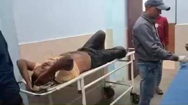 मढ़ौरा: कर्णपुरा में अनियंत्रित वाहन की टक्कर से मोटरसाइकिल सवार दो लोग घायल