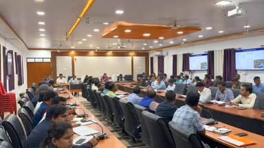 औरंगाबाद में मुख्यमंत्री के सम्भावित आगमन को लेकर समीक्षात्मक बैठक आयोजित।
औरंगाबाद समाहरणालय स्थित योजना भवन के सभा कक...