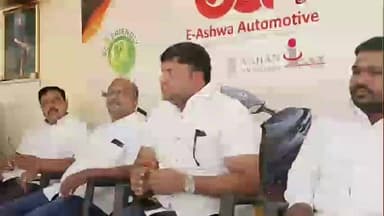 शिरोळ: मनमानी कारभार करायला शहर तुमच्या बापाचे नाही नगरसेवक संतोष जाधव यांच्या जयसिंगपूर पालिका प्रशासनावर गंभीर आरोप