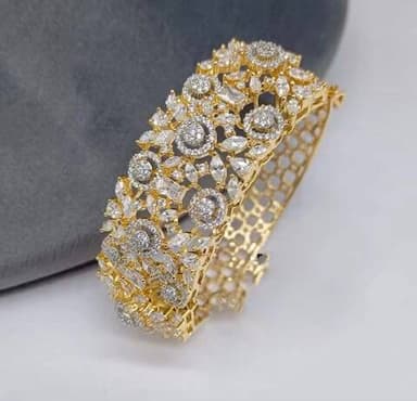 कोई भाई ने बैंक से गोल्ड लोन लिया है और अब बैंक आप का सोना बेच रही है और आप छुङा नही सकतै तो संपर्क करे आज ही 8104928716