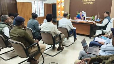 शहर में जाम खत्म करने की तैयारी, 21 फरवरी को 213 वाहनों का रूट आवंटन
जहानाबाद:
बिहार सरकार की ओर से शहरी क्षेत्रों में ...