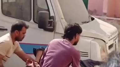 गोह: सरेया मोड़ के समीप दो बाइकों की आमने-सामने टक्कर में 5 लोग घायल, सभी को रेफर किया गया