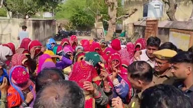 मारोठ थाने के निकटवर्ती ग्राम जीणवार में बीती रात को चार घरों में चोरों द्वारा चोरी की वारदात को अंजाम दिया