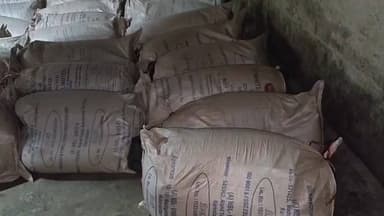 ବାଲେଶ୍ବର ମ୍ୟୁନିସିପାଲଟି: ବାହାବଳପୁର ରେ ବିପୁଳ ପରିମାଣରେ ଦେଶୀ ମଦ ଜବତ କଲେ ସ୍ଥାନୀୟ ମହିଳା