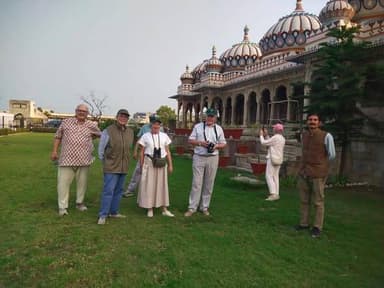 अंतराष्ट्रीय रामस्नेही सम्प्रदाय के रामधाम में आये विदेशी पर्यटक
शाहपुरा(भीलवाड़ा)-राजेन्द्र खटीक
शाहपुरा-शाहपुरा के अं...