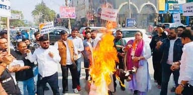 इंडिया एआई इम्पैक्ट समिट विवाद पर फरीदाबाद में भाजयुमो का प्रदर्शन, राहुल गांधी का पुतला फूका गया
नई दिल्ली में आयोजित ...