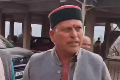 निहरी: लैडेश्वर महादेव करसोग प्रतिष्ठा कार्यक्रम के लिए देवाधिदेव देव ममलेश्वर महादेव ममेल हुए रवाना, रविवार को होगी वापसी