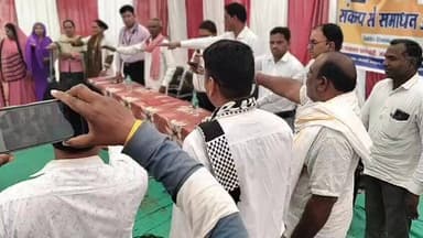 "संकल्प से समाधान" अभियान के तहत ग्राम धारूखेड़ी में आयोजित शिविर में उपस्थित किसानों को नरवाई न जलाने की शपथ दिलाई गई।...