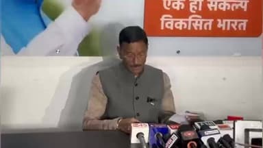 नगड़ी: मोहन कांप्लेक्स में केंद्रीय रक्षा राज्यमंत्री ने प्रेस वार्ता कर निकाय चुनाव में बढ़-चढ़कर मतदान करने की अपील की