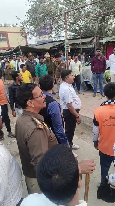 मुगलसराय में एक्शन में एसडीएम अतिक्रमण के खिलाफ फिर चला तगड़ा अभियान