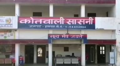 सासनी: गांव बिर्रा में शराब के ठेके के पास एक व्यक्ति से मारपीट करने वाले अभियुक्त को पुलिस ने किया गिरफ्तार