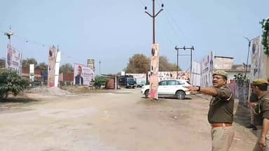 सपा सुप्रीमो अखिलेश यादव पहुँचे झांसी
#Jhansi #akhikeshyadav