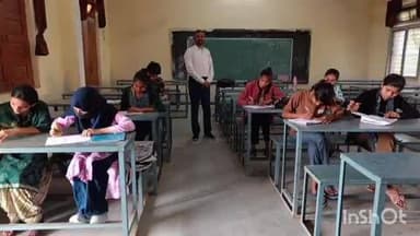 श्योपुर: पीजी कॉलेज में मातृभाषा की उपयोगिता विषय पर निबंध प्रतियोगिता का आयोजन