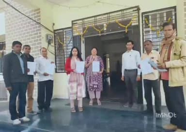 पेटलावद: पेटलावद में विशेष गहन पुनरीक्षण के तहत फोटो निर्वाचक नामावली का अंतिम प्रकाशन