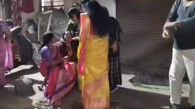 चास: को-ऑपरेटिव कॉलोनी मैदान के पास खून से लथपथ मिला अधेड़, चाकू और सुसाइड नोट बरामद