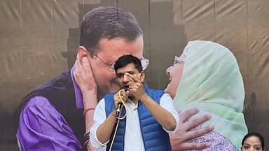 पार्लियामेंट स्ट्रीट: आप नेता सौरभ भारद्वाज कार्यक्रम में शामिल, मोहल्ला क्लीनिक की बदहाली पर कसा तंज