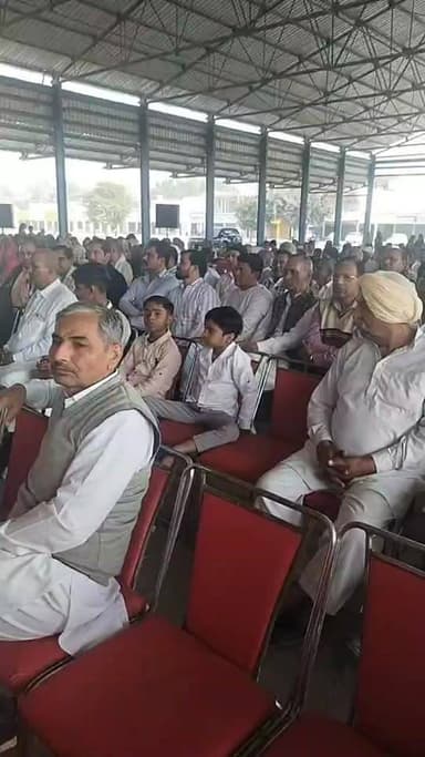 अनाज मंडी बापौली में हिंदू सम्मेलन का आयोजन मुख्य अतिथि समाजसेवी विनोद रावल रहे