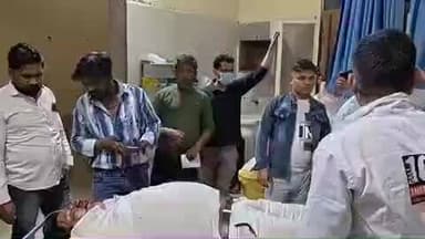 फिरोज़ाबाद: मोडा कनेटा के पास हाइवे पर अज्ञात वाहन की टक्कर से बाइक सवार गंभीर रूप से घायल