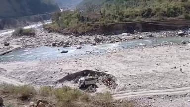 रुद्रप्रयाग: खनन या विनाश? रुद्रप्रयाग में मंदाकिनी नदी के अस्तित्व पर हुआ सीधा हमला