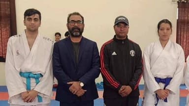 चम्पावत: सिनियर नेशनल कराटे चैंपियनशिप के लिए जतिन जोशी और प्राची ओली का चयन हुआ, देहरादून में हुआ चयन