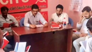 ఆందోల్: కేంద్ర ప్రభుత్వ ప్రజావ్యతిరేక విధానాలకు పోరాటం చేయాలి: జోగిపేటలో సిపిఎం జిల్లా కార్యదర్శి సాయిలు