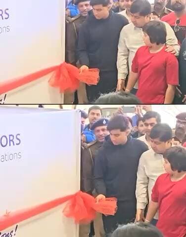 टाटा IPL में ‘बेस्ट स्ट्राइकर ऑफ द सीरीज’ बने क्रिकेटर वैभव सूर्यवंशी को टाटा की
#VaibhavSooryavanshi #IPL2025 #U19WorldCup