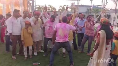 गया टाउन सीडी ब्लॉक: गया के वार्ड 29 में होली मिलन समारोह, अध्यक्ष ने कहा- होली केवल रंगों का त्योहार नहीं, बल्कि समाज और रिश्तों में मधुरता घोलने का पर्व है