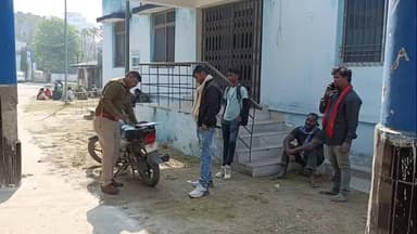 सुपौल: सुपौल के बलवा पुनर्वास में भीषण अग्निकांड, माँ-बेटी जिंदा जलीं, कई घर राख, पुलिस जांच में जुटी