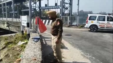 ਆਨੰਦਪੁਰ ਸਾਹਿਬ: ਆਈਟੀਆਈ ਦੇ ਨਜ਼ਦੀਕ ਅਨੰਦਪੁਰ ਸਾਹਿਬ ਹਾਈਡਲ ਚੈਨਲ ਨਹਿਰ ਦੇ ਉੱਪਰ ਬਣੀ ਪੁਲੀ ਤੇ ਮਿਲਿਆ ਲਵਾਰਸ ਸਮਾਨ ਪੁਲਿਸ ਜਾਂਚ ਵਿੱਚ ਜੁੱਟੀ