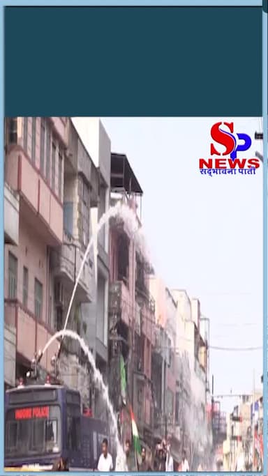 #इंदौर में #कांग्रेस और #बीजेपी कार्यकर्ताओं के बीच हुए पथराव और #प्रदर्शन को लेकर #सियासत तेज
#indore