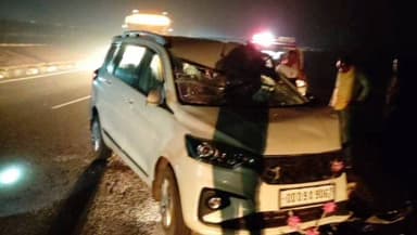 କେନ୍ଦୁଝର ସହର: ମସିଣାବିଲା ଠାରେ ଚଳନ୍ତା ଟ୍ରକ ପଛରେ ପିଟିଲା କାର, ଜଣେ ଆହତ