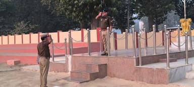रायबरेली अपर पुलिस अधिक्षक द्वारा मंगलवार को परेड का निरीक्षण::---
#रायबरेली_के_राहुल #विधानसभा_हरचंदपुर #RaebareliPolic...